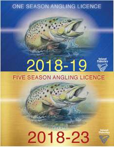 An image of the 2018-19 one season licence card and the 2018-23 five season licence card.